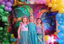 1738233968699 (Copy).jpg