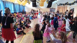 1738234484999 (Copy).jpg