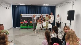 1747997187635 (Copy).jpg