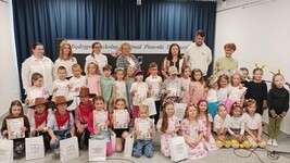 1747997342210 (Copy).jpg