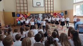 1750944843006 (Copy).jpg